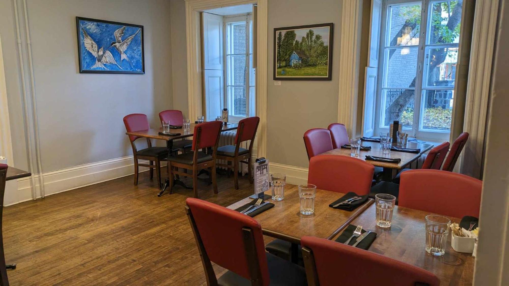 La Maison Rousseau Hotel Montmagny Exterior photo
